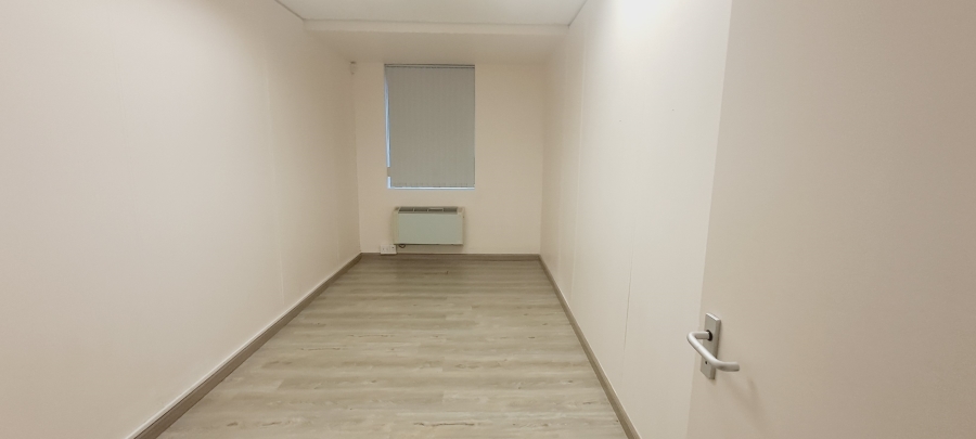 To Let commercial Property for Rent in Tyger Valley Western Cape